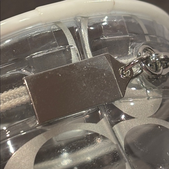Authentic Rare Coach Signature Clear Round Cosmetic Case PVC White - Picture 6 of 7